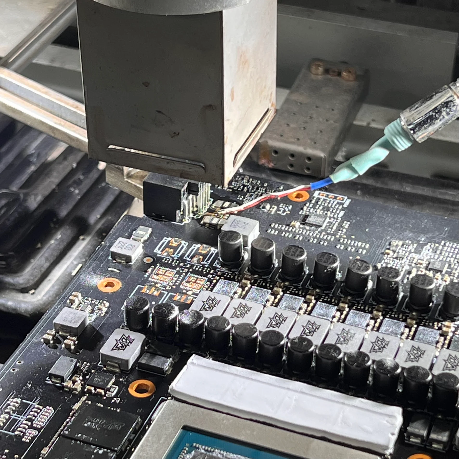 RTX4090 เปลี่ยน 12VHPWR ใหม้